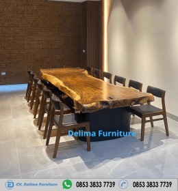 Meja Makan Kayu Solid Utuh 12 Kursi