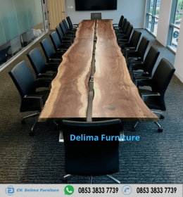 Meja Meeting Kantor Kayu Suar Trembesi Space