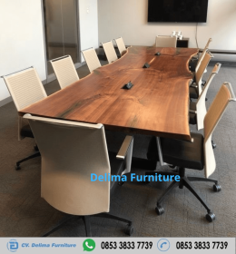 Meja Rapat Kantor Kayu Jati Stop Kontak