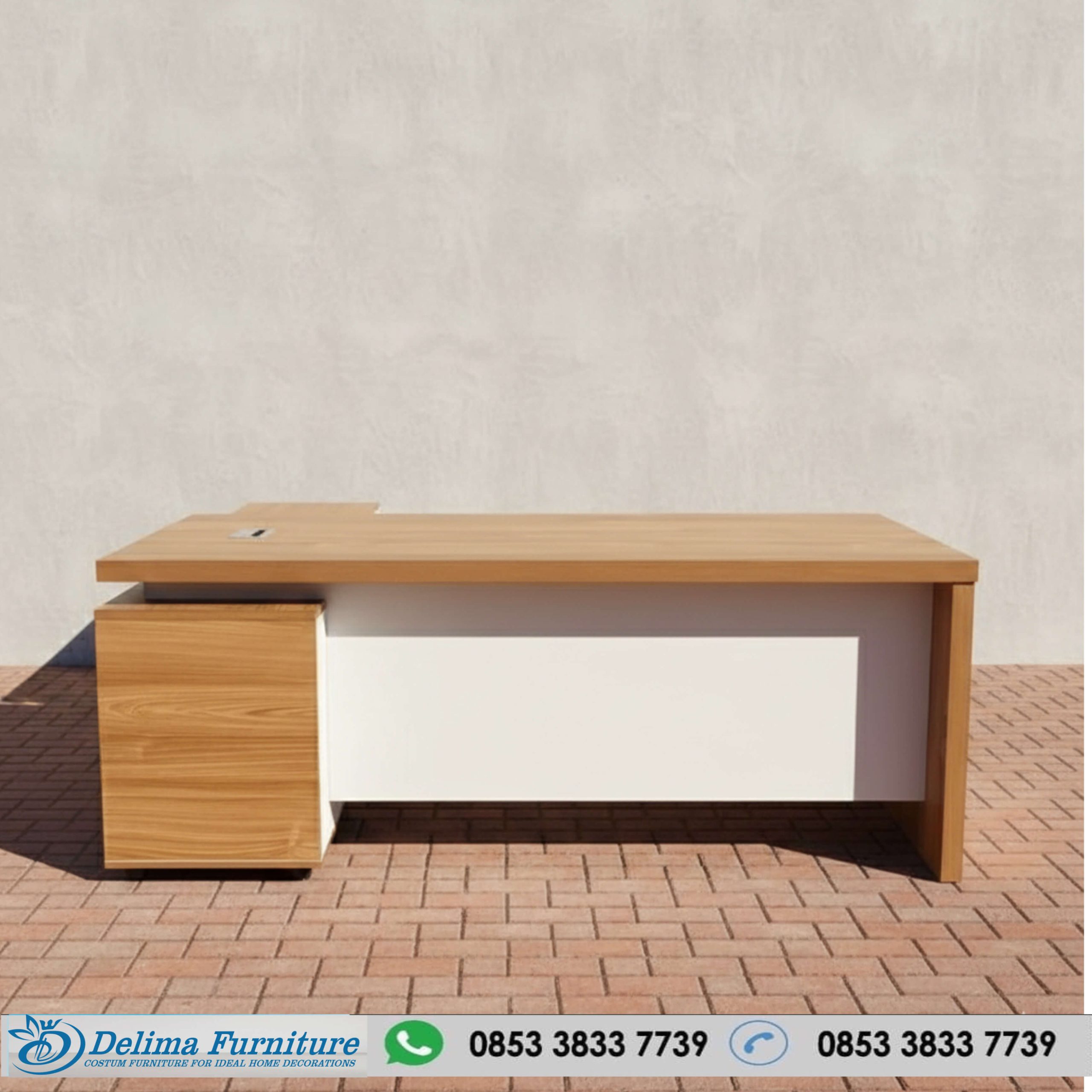 Harga Meja Kerja Pimpinan Eksklusif Gaya Modern Kontemporer