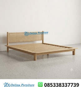 Tempat Tidur Jati Solid Anyaman Rotan Modern