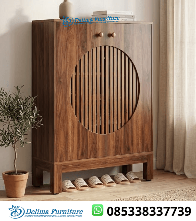 Lemari Sepatu Jati Bulat 2 Pintu Kisi Lingkaran Walnut Minimalis